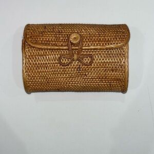Elegant Tan Woven Clutch